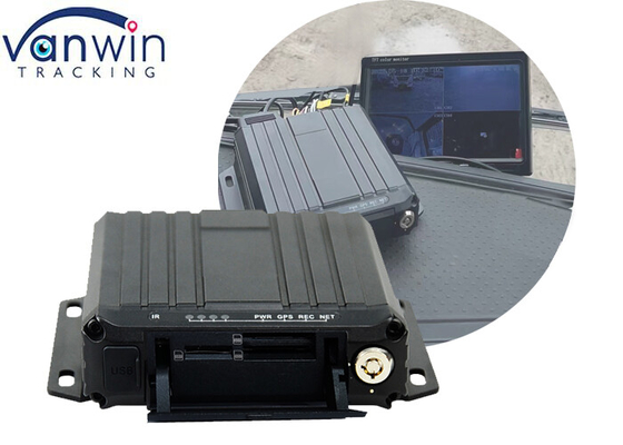 1080p SD Card 4 Channel Sim Card กล้อง CCTV ของรถยนต์