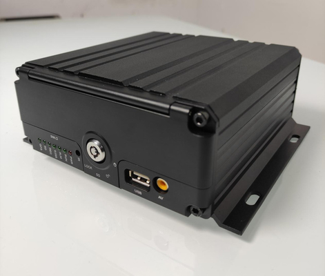 4G GPS WiFi MNVR With HDD SSD การสนับสนุนสําหรับ Truck Bus Remote Vehicle Network Monitoring