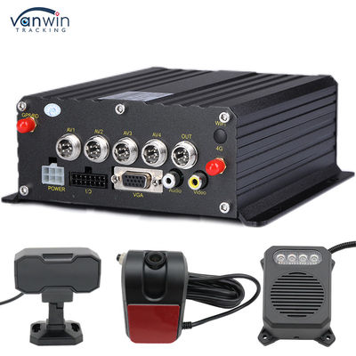 ADAS เครื่องบันทึกการติดตามความปลอดภัยรถยนต์ 8CH เครื่องบันทึกตําแหน่งโลก SSD MDVR