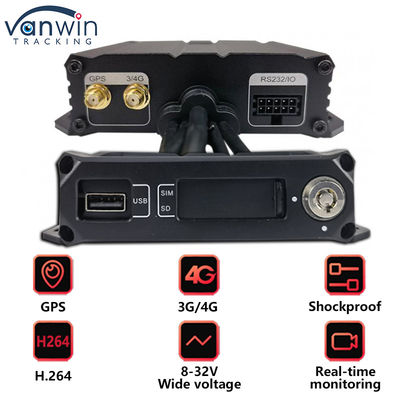 4CH Dual SD Card Mobile DVR รถยนต์ขนาดเล็ก กล่องดําในรถยนต์ CCTV 4G GPS MDVR