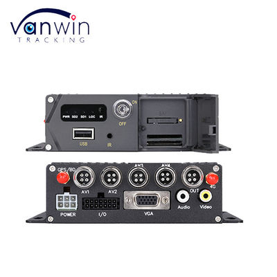 4 ช่องทาง ADAS DSM Car DVR พร้อม 4G GPS AHD Camera SD Card Video Recorder สําหรับการฝึกขับรถ