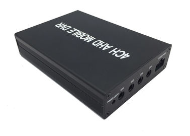 360 SD การ์ดมือถือ DVR High Definition Mini พื้นฐาน 4CH AHD พร้อมการ์ด TF 128GB